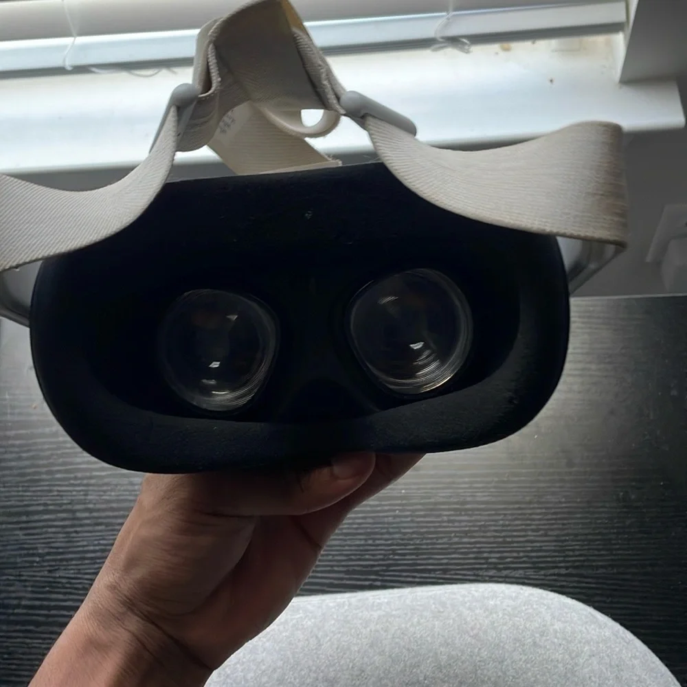 Oculus Quest 2 Vr headset